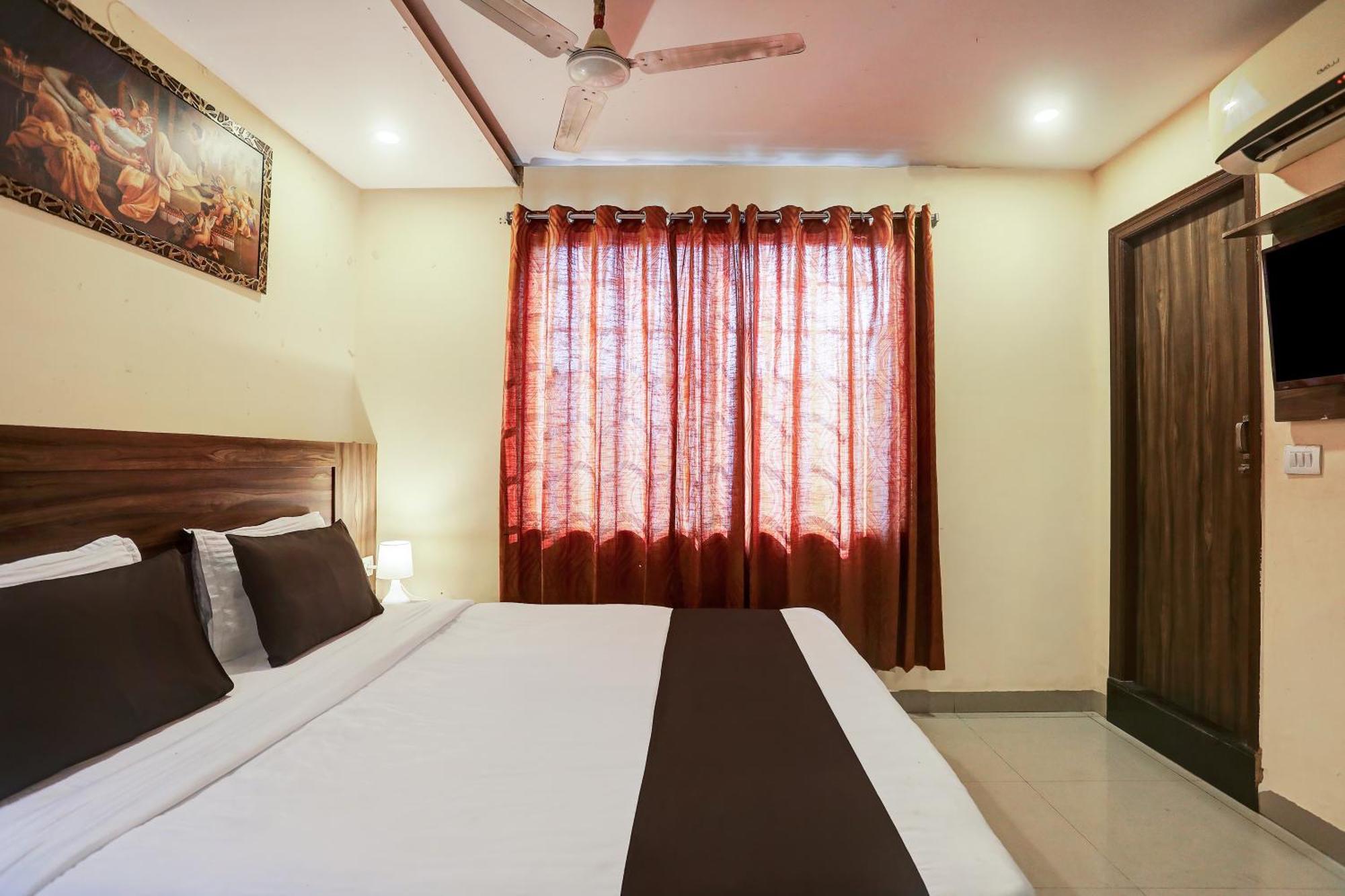 Super Hotel O Vaishnavi Inn Hyderabad Exterior photo