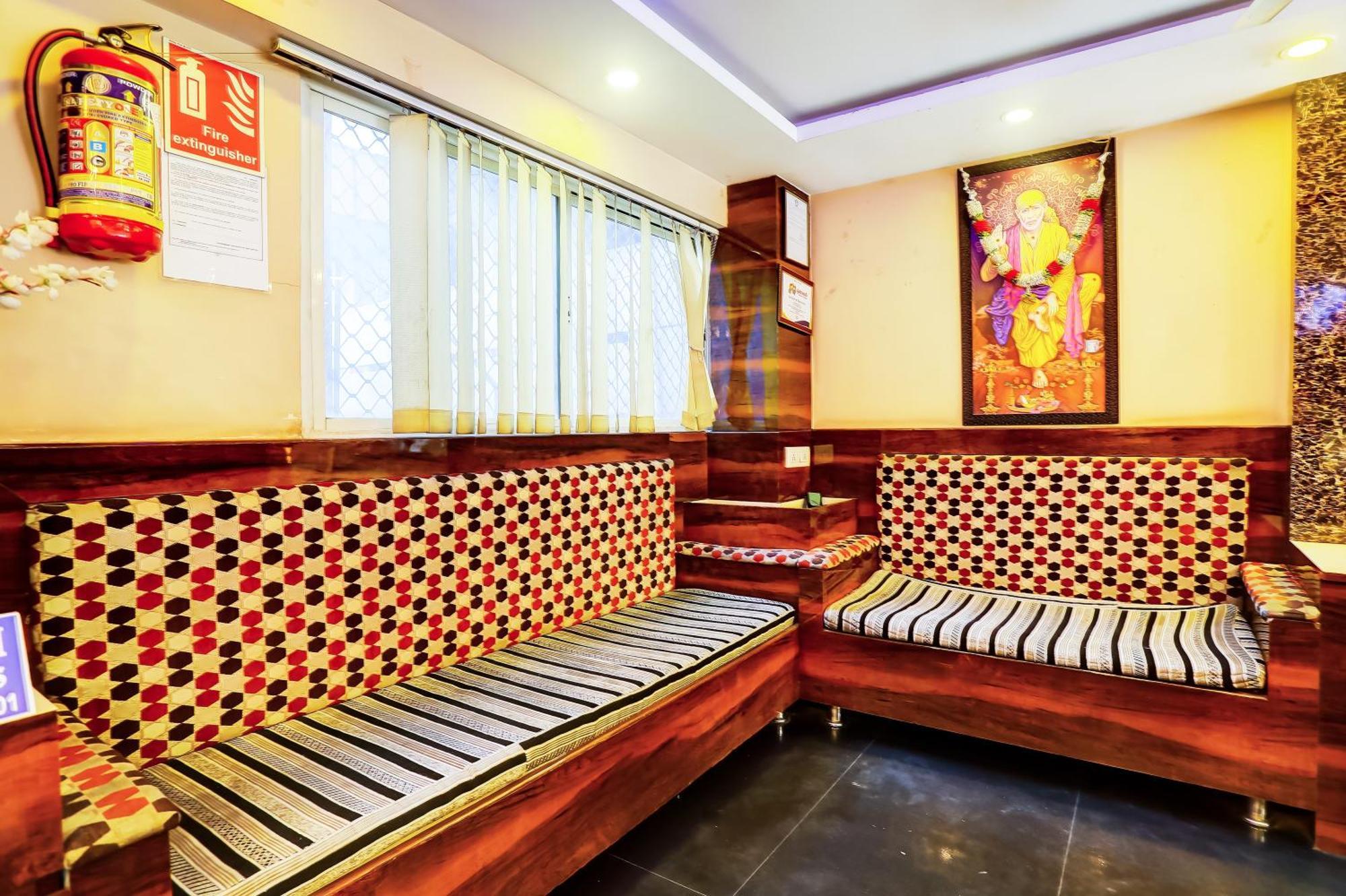 Super Hotel O Vaishnavi Inn Hyderabad Exterior photo